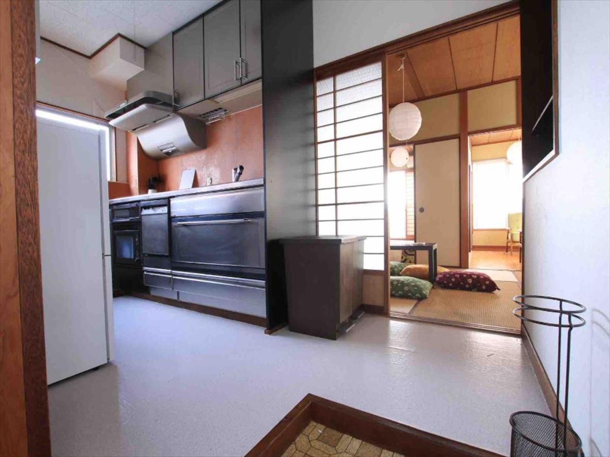 Ferienwohnung Goraku Shinfu-Kae Ōsaka Exterior foto