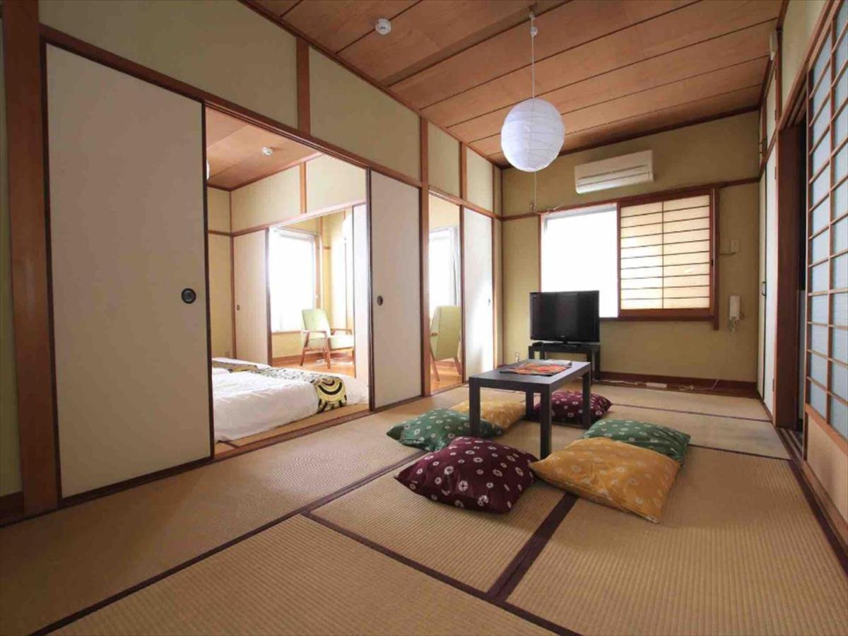 Ferienwohnung Goraku Shinfu-Kae Ōsaka Exterior foto